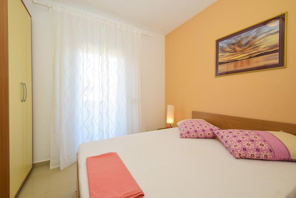 Amadrian Apartments Šibenik Eksteriør billede