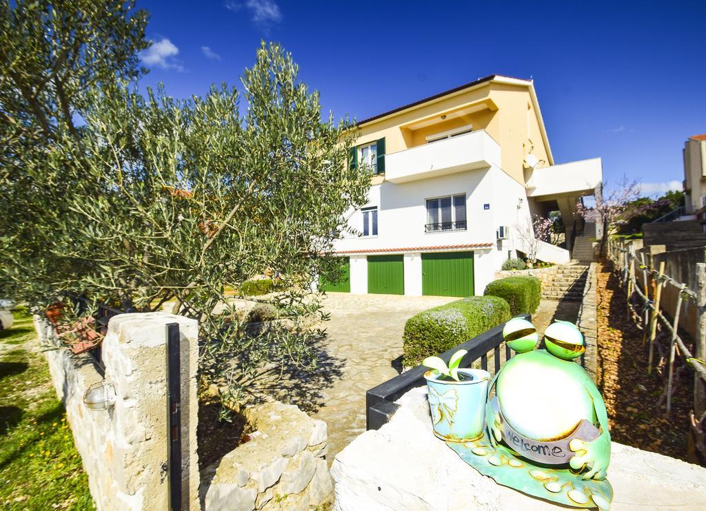 Amadrian Apartments Šibenik Eksteriør billede