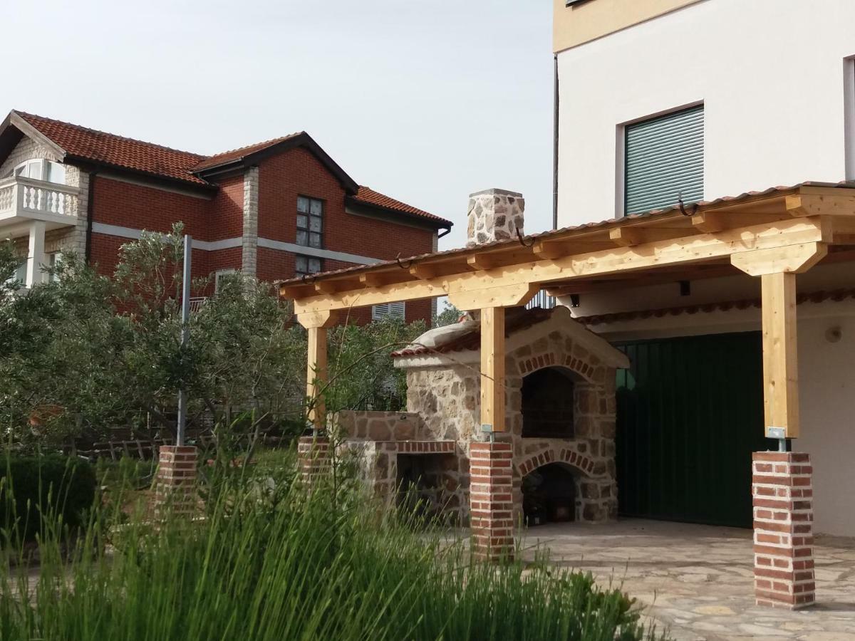 Amadrian Apartments Šibenik Eksteriør billede